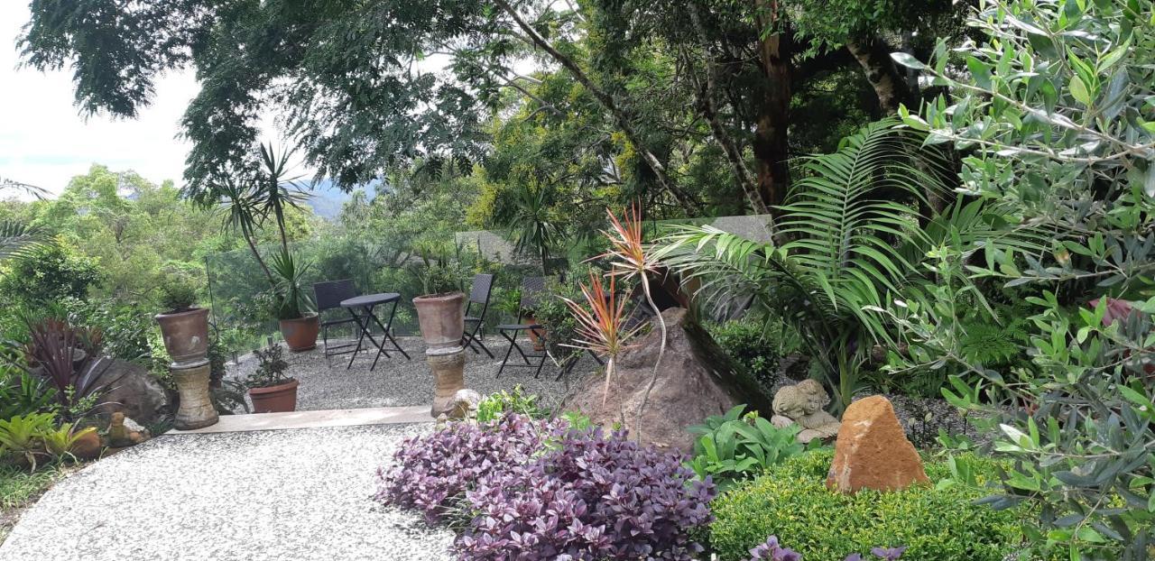 Mapleton Peaceful Provence Bnb Exteriör bild